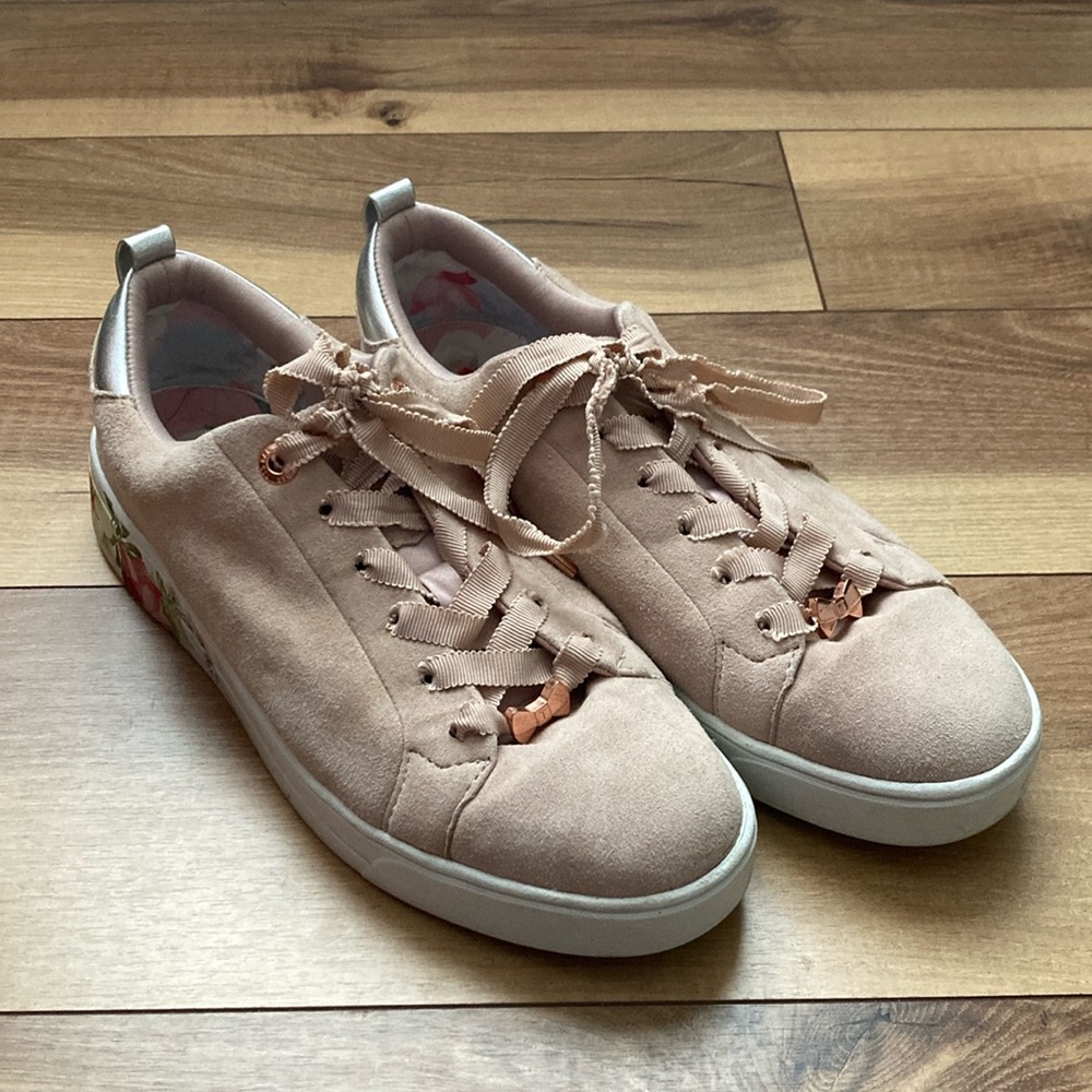Ted Baker Nude Pink Roullys Sneakers